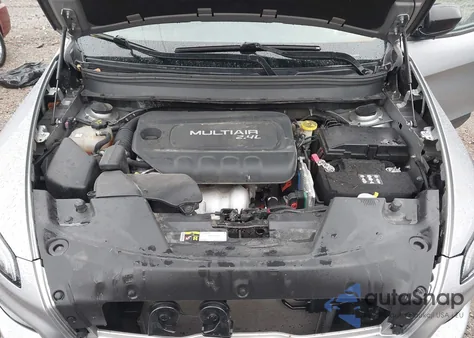 2017 Jeep Cherokee Altitude Fwd z USA, uszkodzony, nr VIN 1C4PJLAB8HW577204